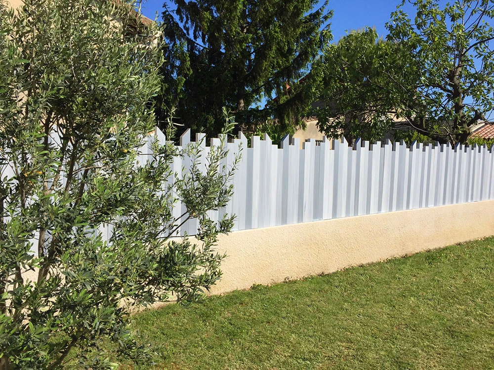Clôture brise vue PVC Gris - Sirus